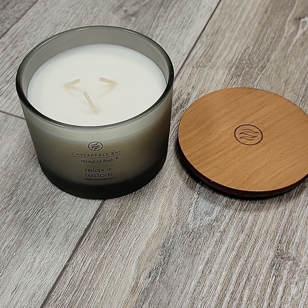 Chesapeake Bay Relax and Restore 11 oz Candle